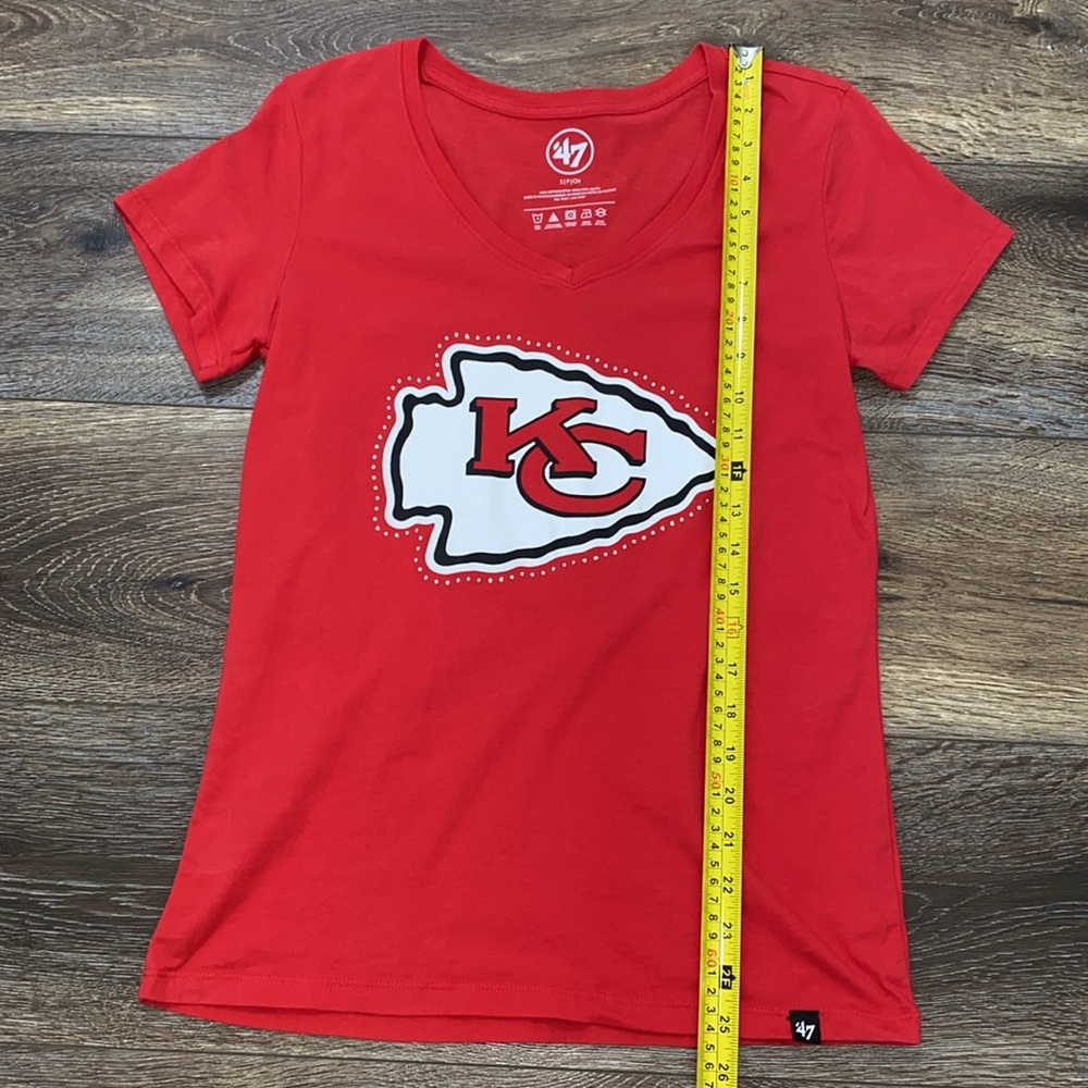 Kansas City Chiefs Women's Rhinestone Logo V-Neck T-Shirt in Red Sz S❤️LIKE NEW - Picture 10 of 11
